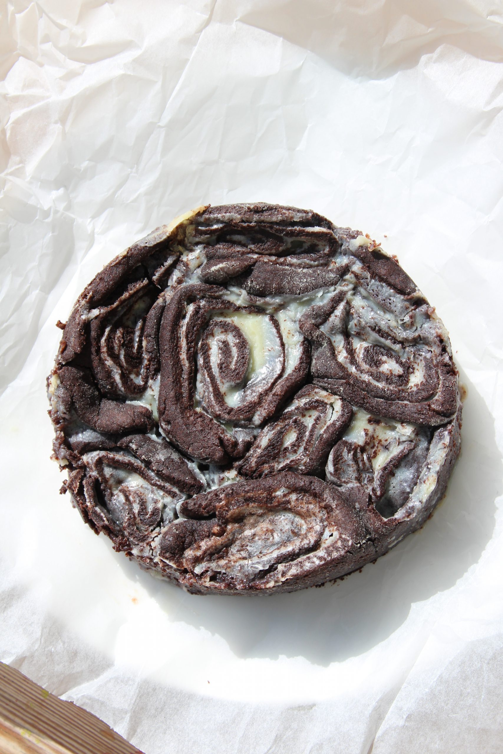 מתכון לעוגיות אמסטרדם: עוגת עוגיות שושנים בצק שוקולד קקאו במילוי גנאש שוקולד לבן (עוגת עוגיות אמסטרדם)